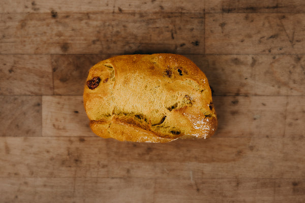 Spelled cranberry turmeric rolls - vegan